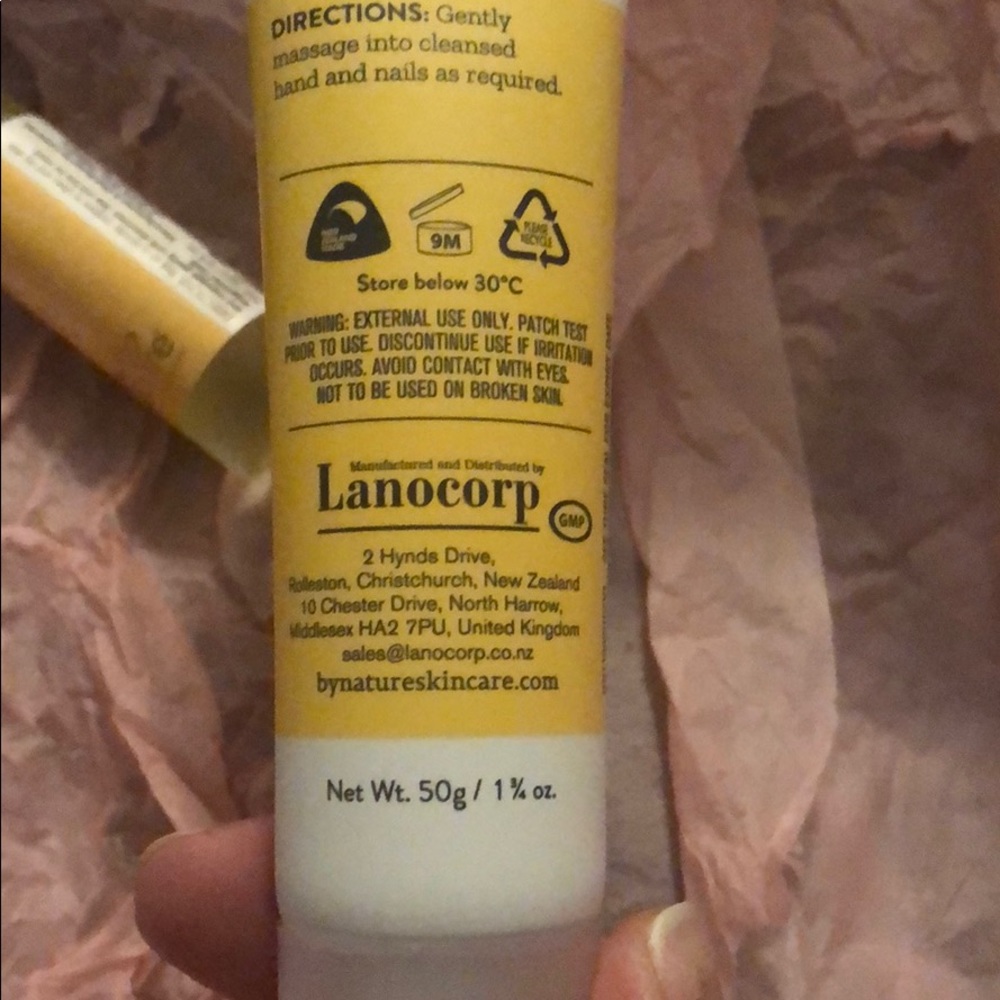 By Nature New Zealand Energy & Clarity Cream & Oil - Picture 7 of 8